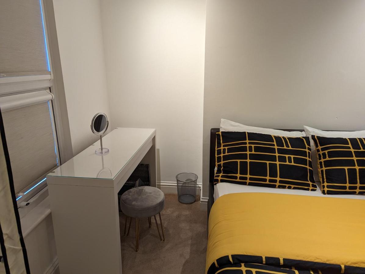 Fully-Equipped Flat In The City Of Londra Esterno foto