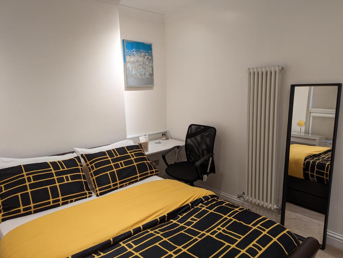 Fully-Equipped Flat In The City Of Londra Esterno foto