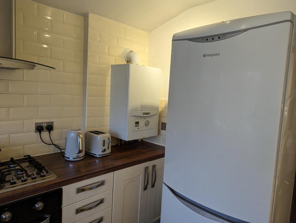 Fully-Equipped Flat In The City Of Londra Esterno foto