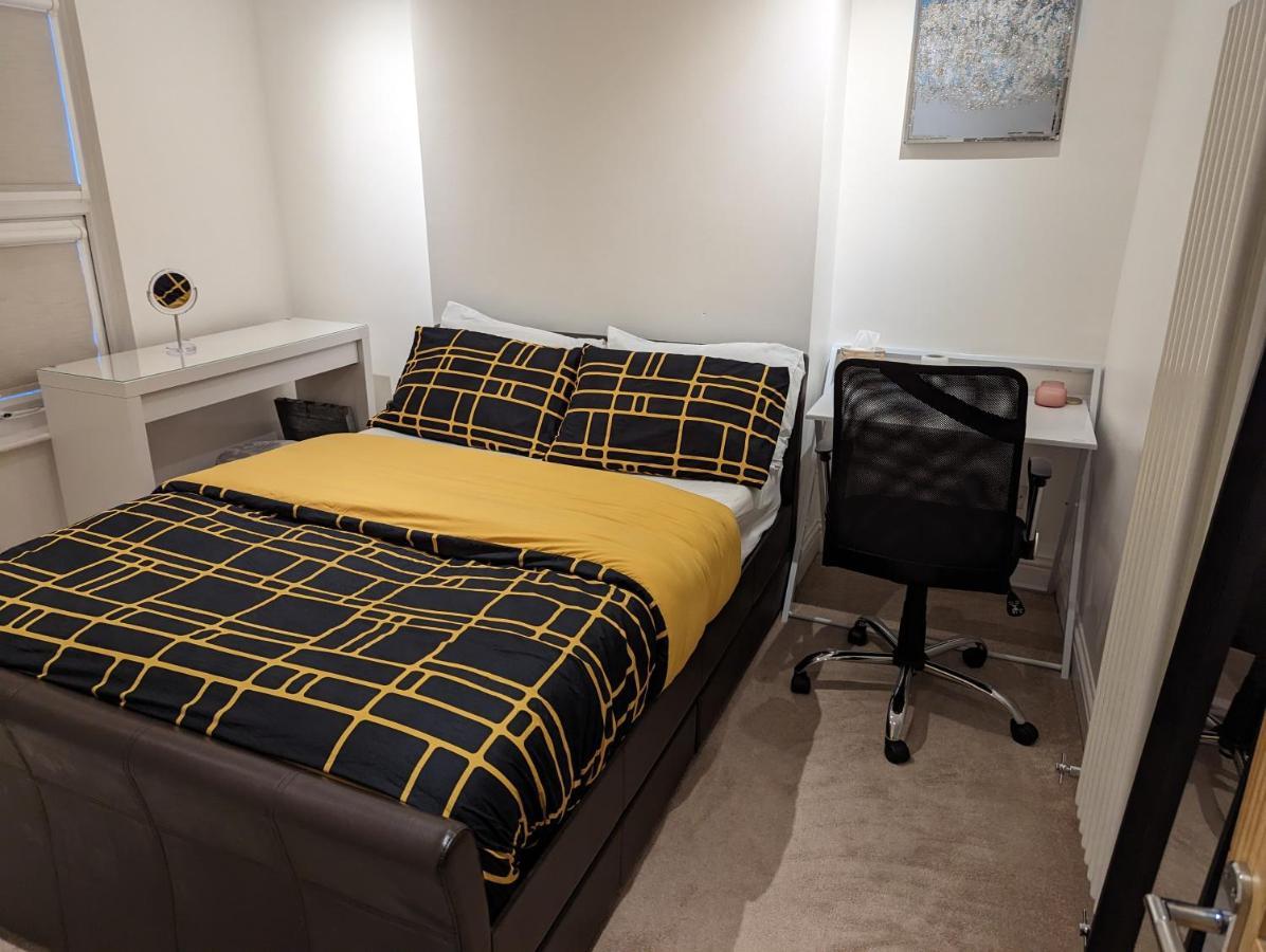 Fully-Equipped Flat In The City Of Londra Esterno foto