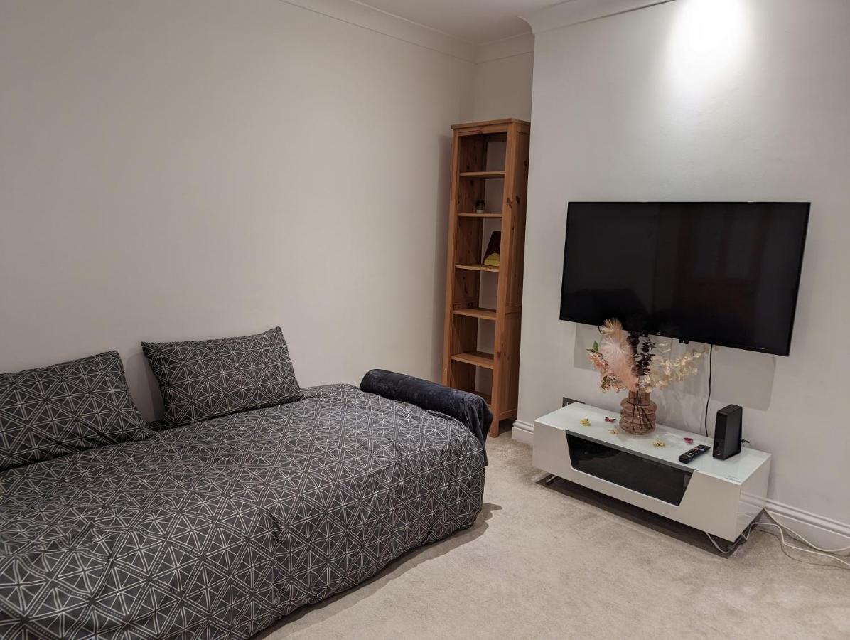 Fully-Equipped Flat In The City Of Londra Esterno foto