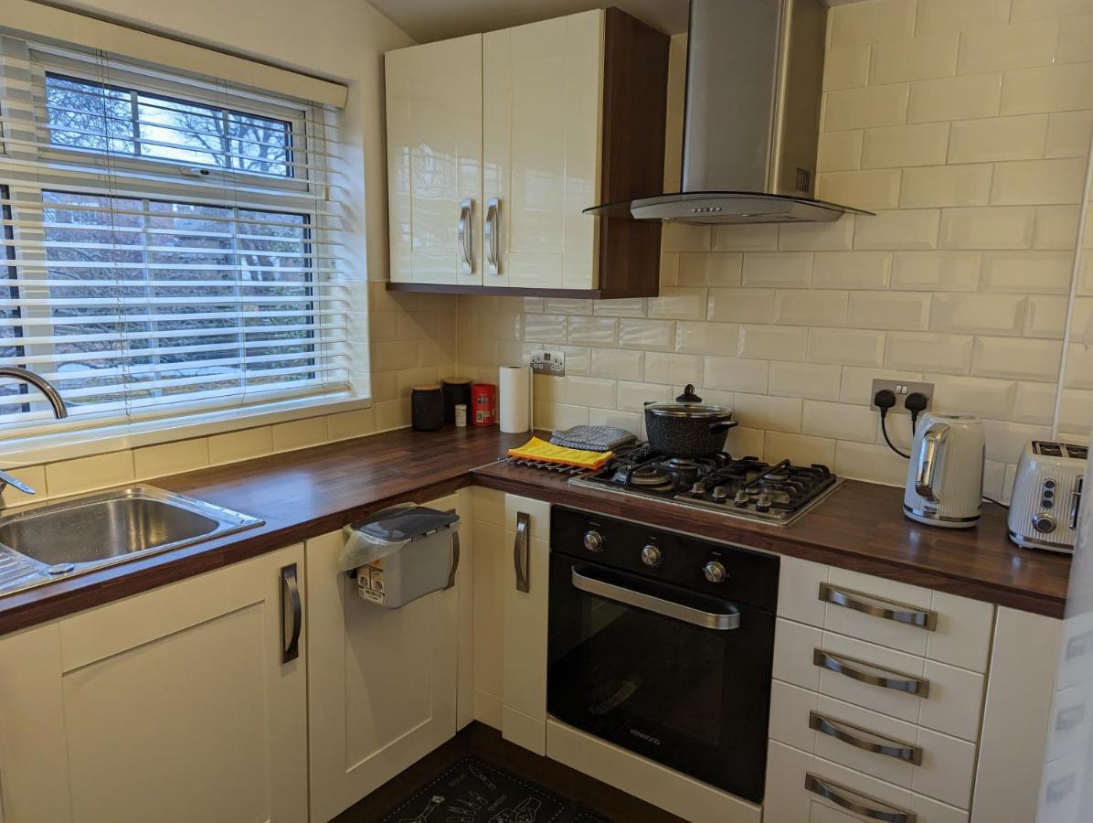 Fully-Equipped Flat In The City Of Londra Esterno foto