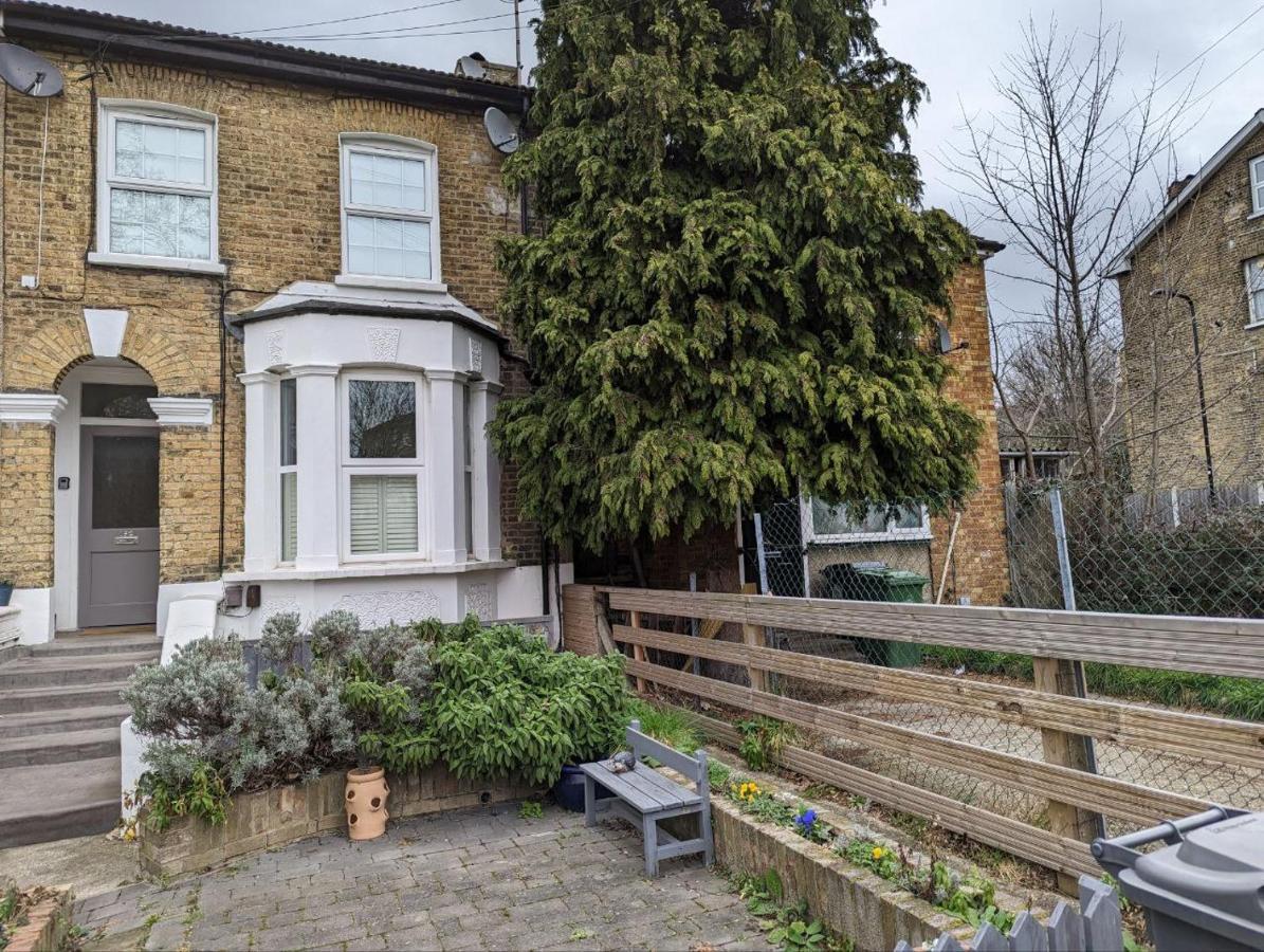 Fully-Equipped Flat In The City Of Londra Esterno foto