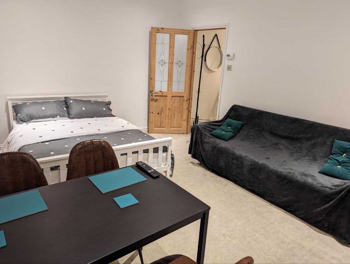 Fully-Equipped Flat In The City Of Londra Esterno foto