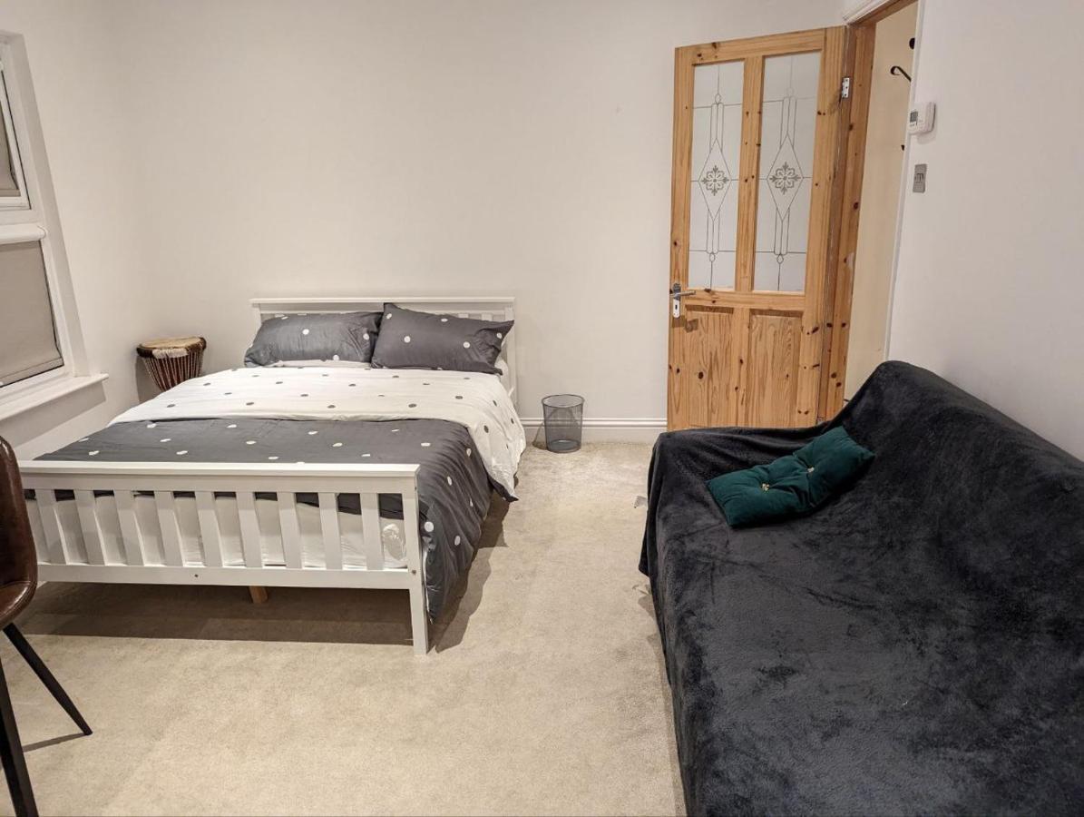 Fully-Equipped Flat In The City Of Londra Esterno foto